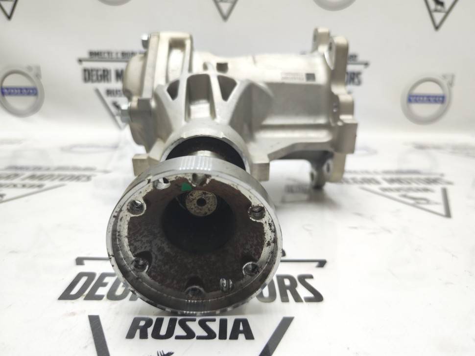 Угловая передача Volvo XC60 II, XC90 II \\ VOLVO Original UC36010506