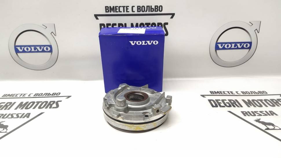 Масляный насос VOLVO \\ VOLVO Original 30650144