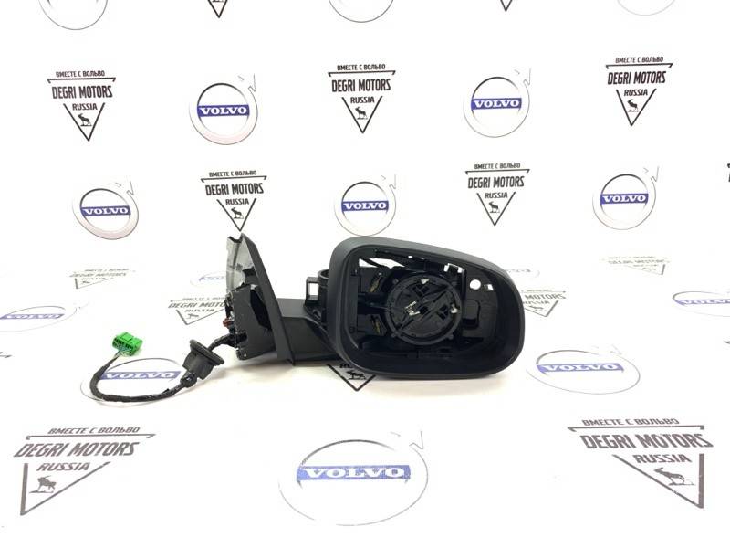 Корпус зеркала заднего вида правого Вольво S60 II \\ VOLVO (Original) 31402631