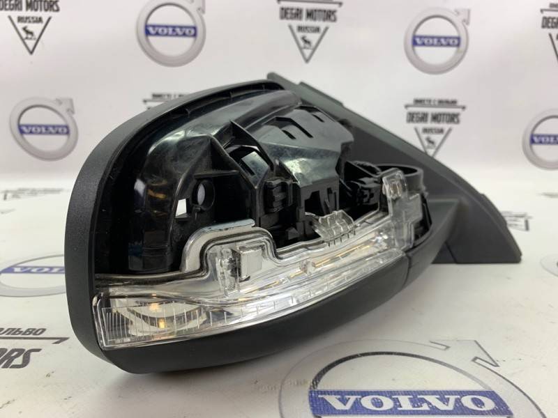 Корпус зеркала заднего вида правого Вольво S60 II \\ VOLVO (Original) 31402631
