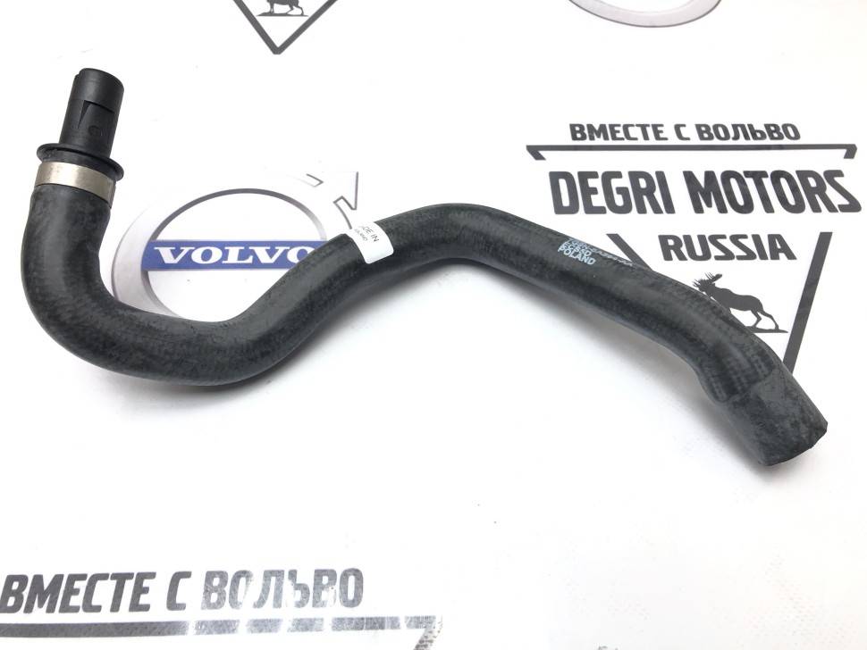 Патрубок системы охлаждения B6324S VOLVO S80 II, XC60, XC70 II, XC90 \\ VOLVO Original 30774512
