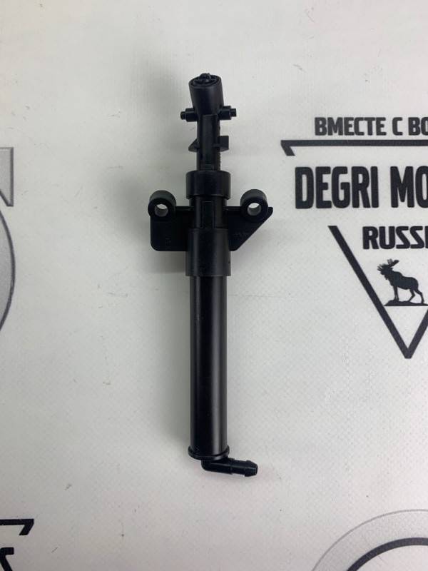 Форсунка омывателя правой фары Вольво V40 Cross Country, 2013- SWParts