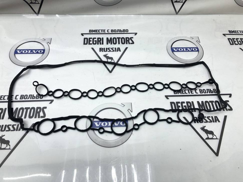 Прокладка впускного коллектора \\ клапанной крышки \\ D5244T4 ​VOLVO C30, C70, S40 II, V50, S60, S80 II, V70XC/XC70​​, XC70 II, XC60, XC70, XC90 \\ VOLVO Original 30713459