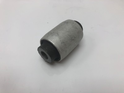 Сайлентблок задней подвески Volvo S60, S80, V70 II \\ FEBI 22753