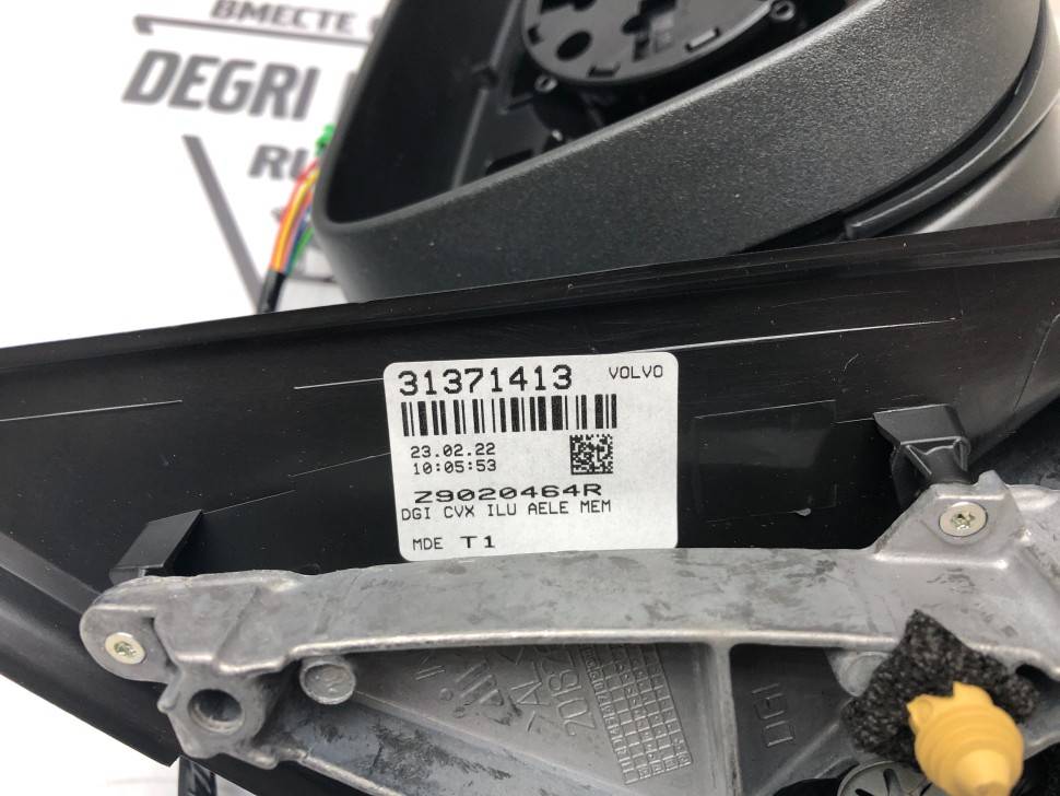 Зеркало заднего вида электрическое правое VOLVO XC60 \\ VOLVO Original 31371413