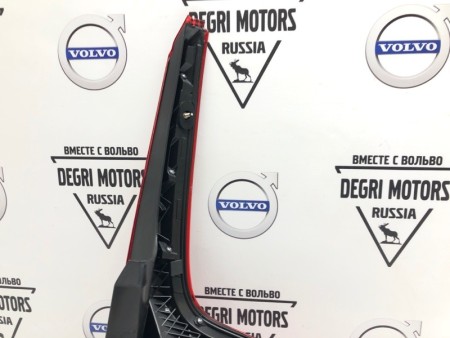 Фонарь задний левый Volvo XC60 II \\ VOLVO Original 31689689