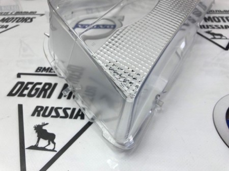 Стекло фары Volvo Xc90 SWParts SW31446870