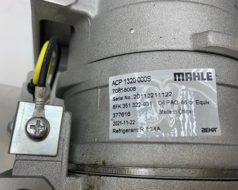 Компрессор кондиционера \\ BEHR-HELLA 8FK 351 322-931