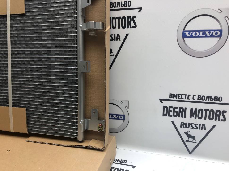 Радиатор кондиционера с осушителем, конденсор VOLVO XC90 \\ с 2007 года \\ Miles ACCB054