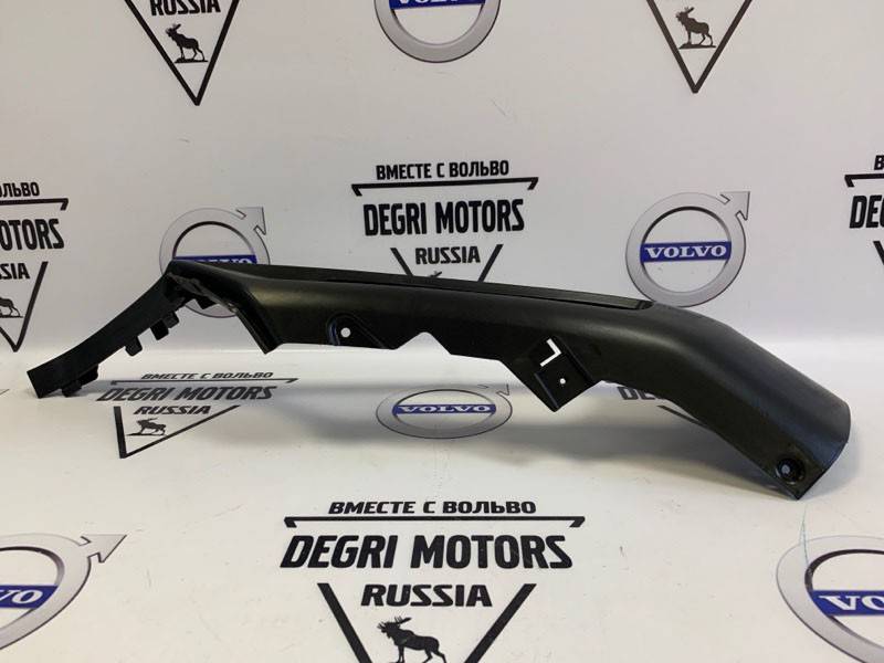 Накладка противотуманной фары левая Volvo XC90 II \\ 2016-2019 \\ SWParts SW39829880