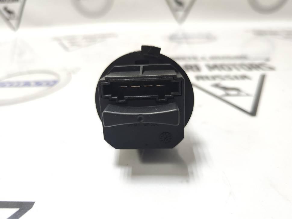 Резистор печки Вольво S60 II, S80 II, XC70 II, XC60 \\ SW-Parts SW30767040