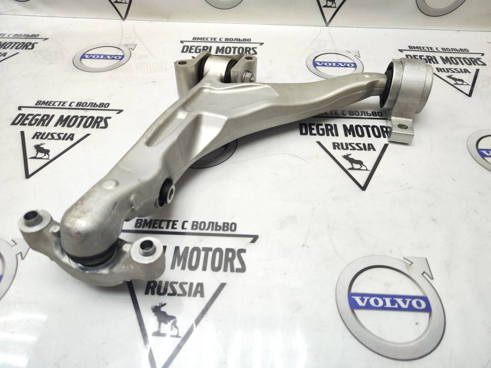 Рычаг передний левый нижний Volvo XC60 II, XC90 II, V60CC II, V90CC \\ SW-Parts SW32370924 SW32381882