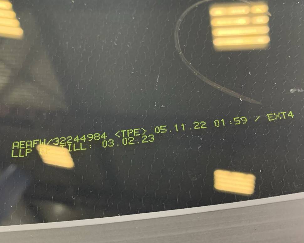 Стекло лобовое с установочным к-том VOLVO XC90 II NEW \\ VOLVO Original 32244984