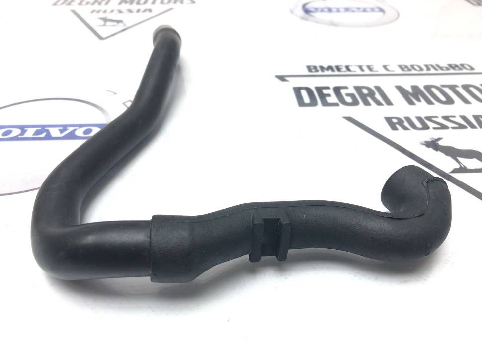 Патрубок вентиляции картера верхний S40 II, S60, V70 II, S80 \\ GATES EMH543