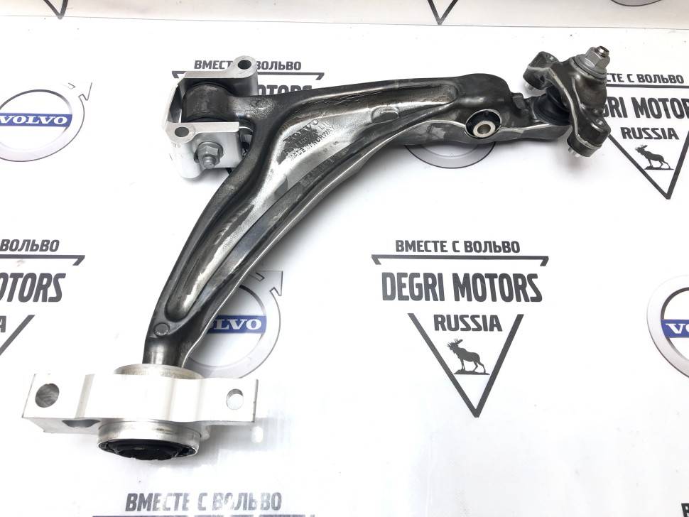 Рычаг передний левый нижний Volvo XC60 II, XC90 II, V60CC II, V90CC \\ VOLVO Original 32381882