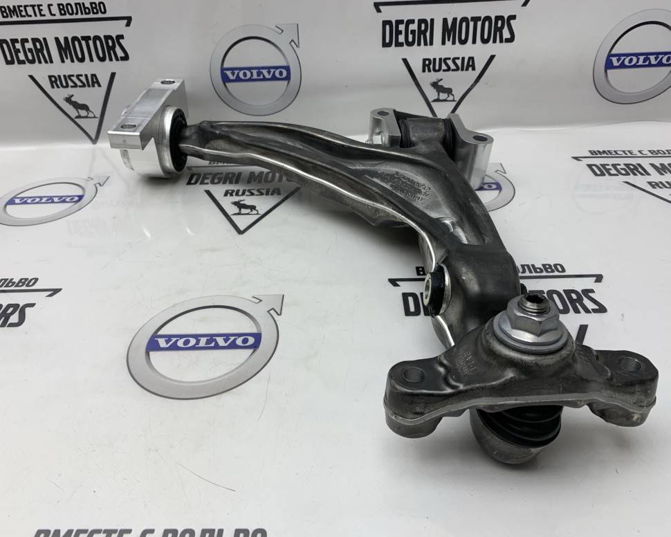 Рычаг передний левый Volvo V60CC (19-), V90 CC, XC60 (18-), XC90 (16-) \\ VOLVO (Original) 32381879