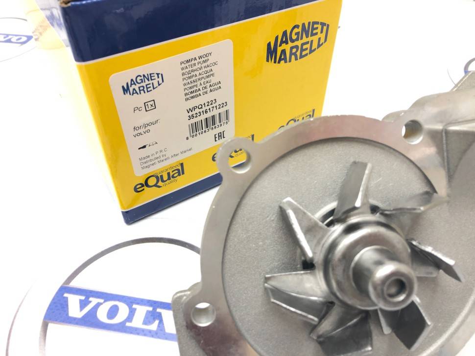 Помпа, насос водяной VOLVO C30, S40, S60, S60 II, S80, S80 II, XC70 II, XC60, XC90 \\ Дизель D5204 D5244 \\ MAGNETI MARELLI 352316171223