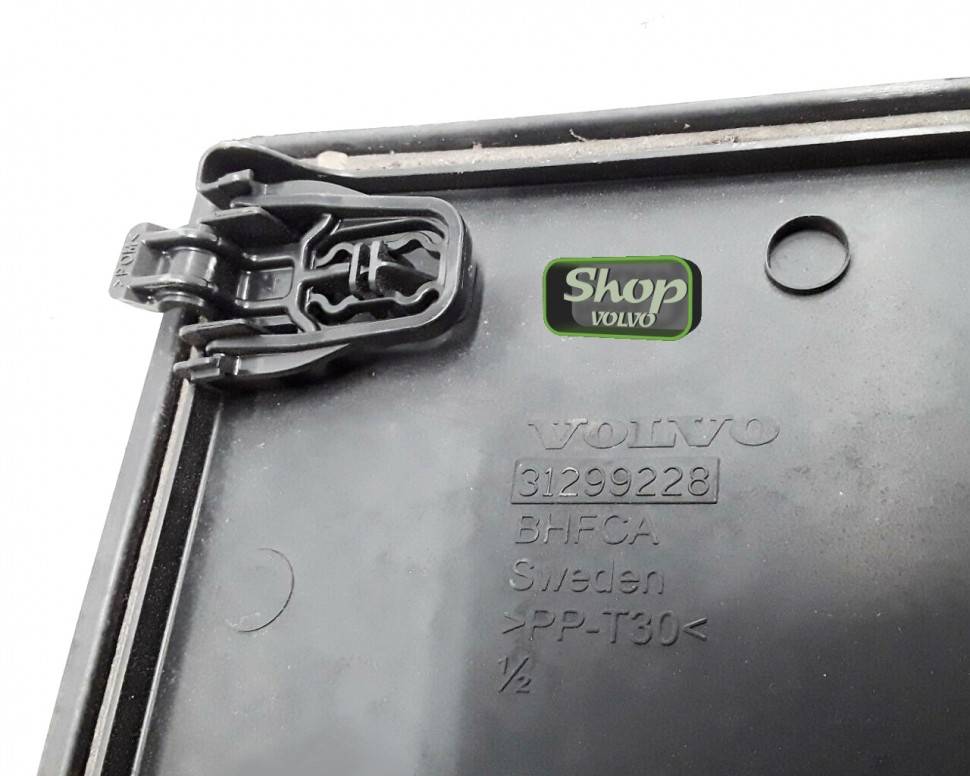 Крышка аккумулятора задняя АКБ VOLVO XC60 \\ VOLVO Original 31299228