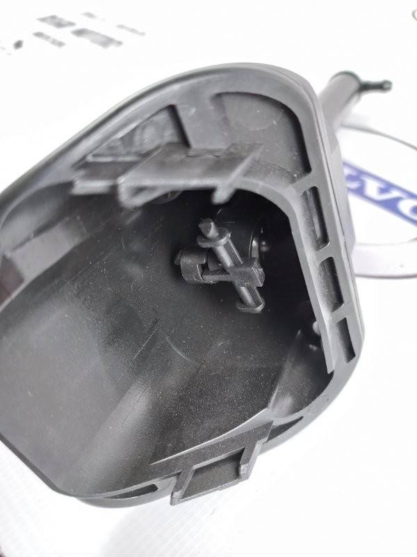 Корпус омывателя левой фары Вольво ХС90 после 2007 года CH 533196- \\ SWParts SW31283784