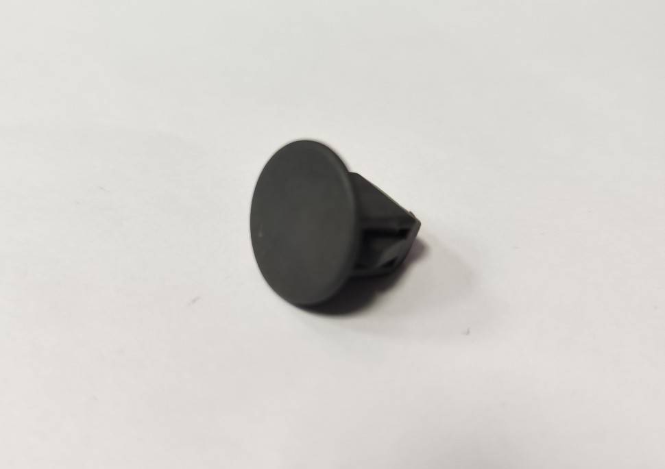 Клипса крышки багажника Volvo S60 (-2009) \\ VOLVO Original 8641866