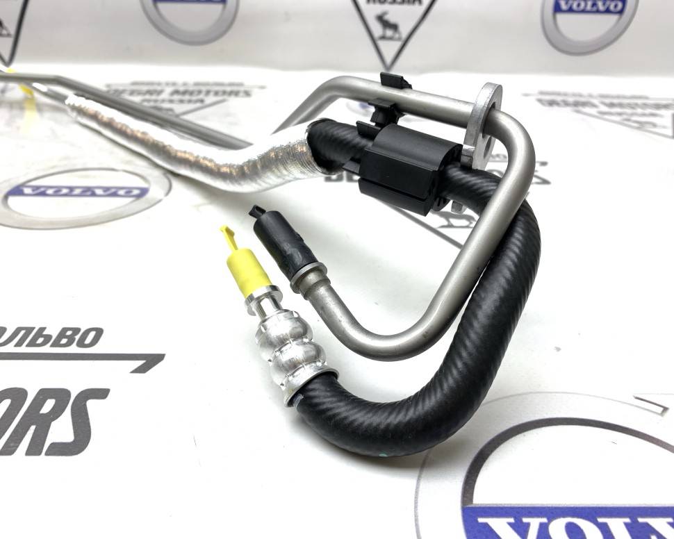 Шланг гидроусилителя высокого давления Вольво S80 II, XC70 II, XC60 \\ VOLVO Original 31280284