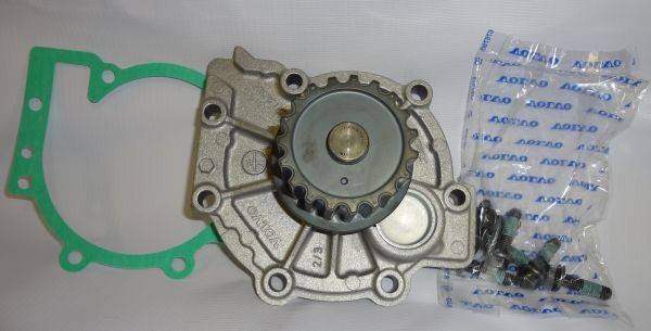 Помпа, насос водяной VOLVO C30, S40, S60, S60 II, S80, S80 II, XC70 II, XC60, XC90 \\ Дизель D5204 D5244 \\ VOLVO Original 31293668
