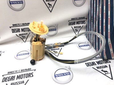 Насос топливный в сборе Вольво D5244T4/T5/T18 S60 V70 II XC70 XC90 \\ BOSCH 1582980157