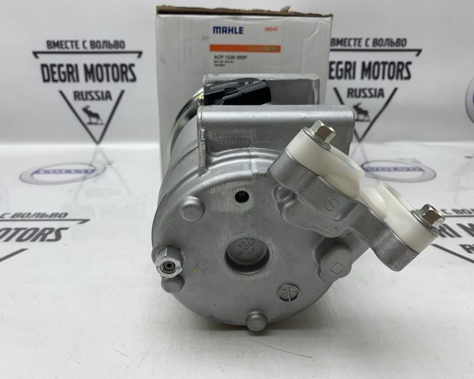 Компрессор кондиционера для Вольво C30, S40 II, V50 \\ BEHR-HELLA 8FK 351 322-431