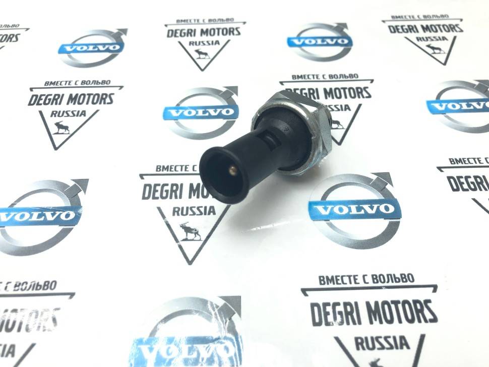 Датчик давления масла Volvo C30, C70 II, C70, S40, V40, S40 II, V50, S60 II, S60, S70, V70, S80 II, S80, S90, V90, V40, V40CC, V60, V70 II, V70XC, V70 III, XC70 II, XC60, XC70, XC90, 850, 900 \\ VOLVO Original 1347003