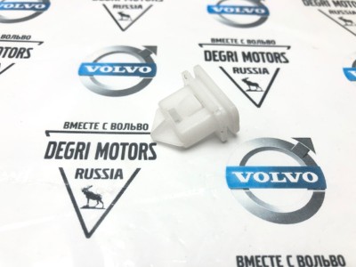 Клипса накладок порогов Volvo C30, S40/V50 (04-), S80 (07-), V70/XC70 (08-), XC60 (-17) \\ GParts VO8678010
