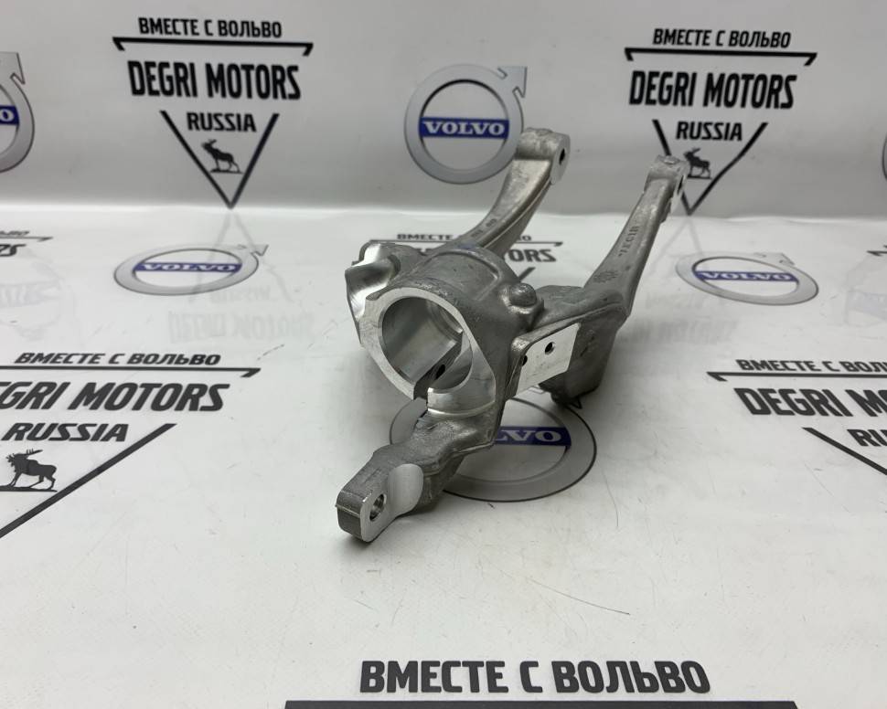 Рычаг передний правый &quot;вилка&quot; VOLVO V60 CC, V90 CC, XC60, XC90 \\ VOLVO Original 31681984
