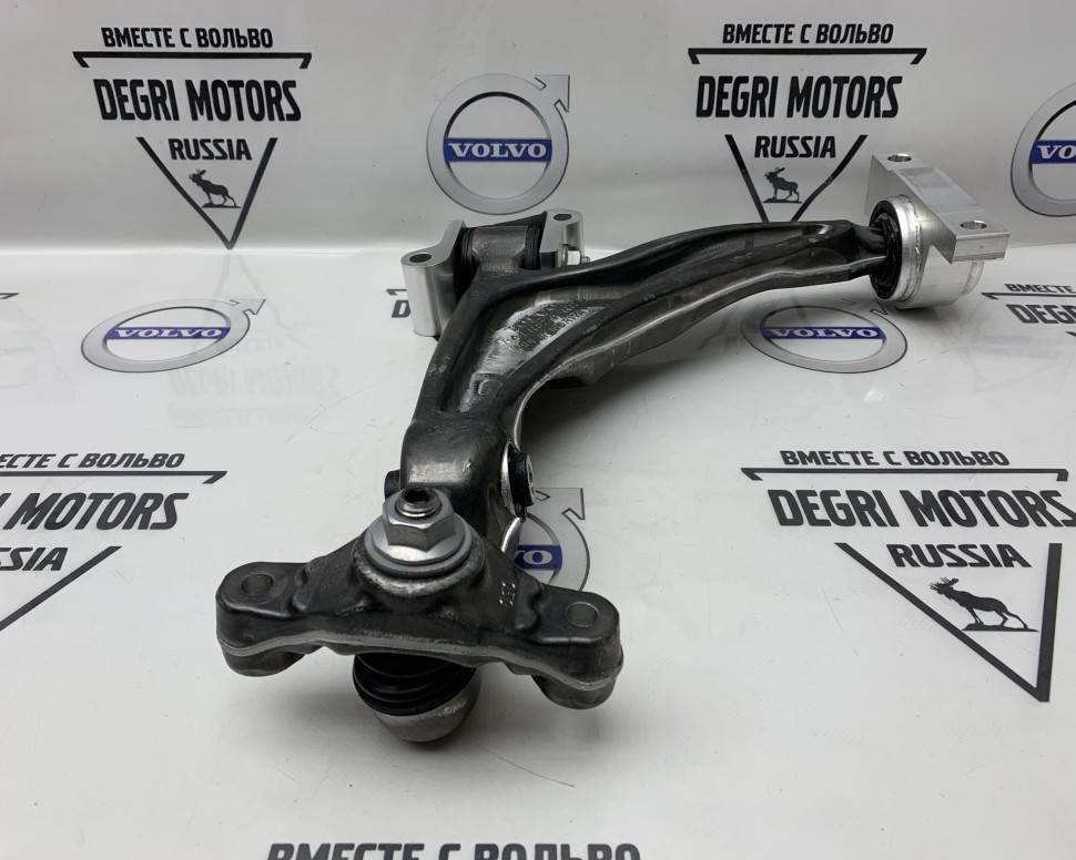 Рычаг передний правый нижний XC60 II, XC90 II, V60CC, V90CC \\ VOLVO Original 32381880