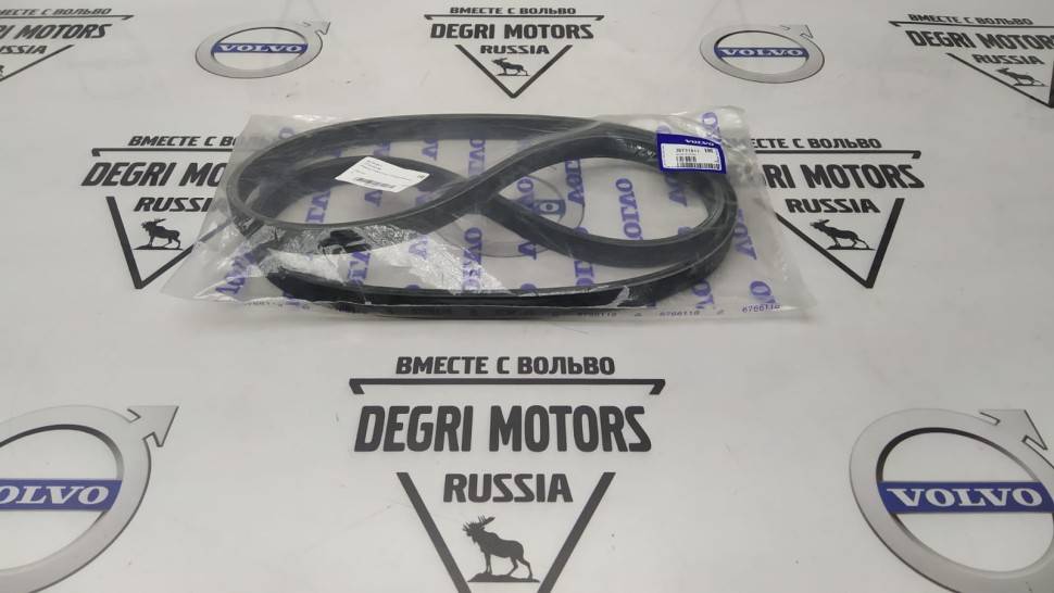 Ремень приводной навесного оборудования \\ VOLVO S60R, V70R, S80, XC90 \\ VOLVO Original 30731811