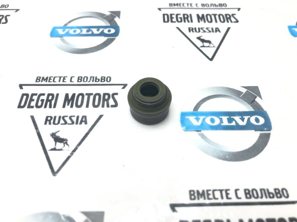 Колпачок маслосъемный выпуск \\ Бензин \\ VOLVO Original 31316151