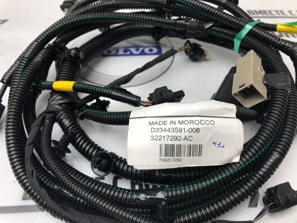 Жгут проводов переднего бампера XC90 II 2020-2022 \\ VOLVO Original 32217292