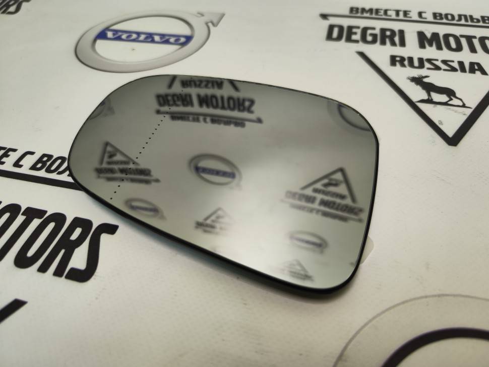 Зеркальный элемент правый VOLVO S60 II, S80 II, V70 III \\ GP-German Parts VO30716483