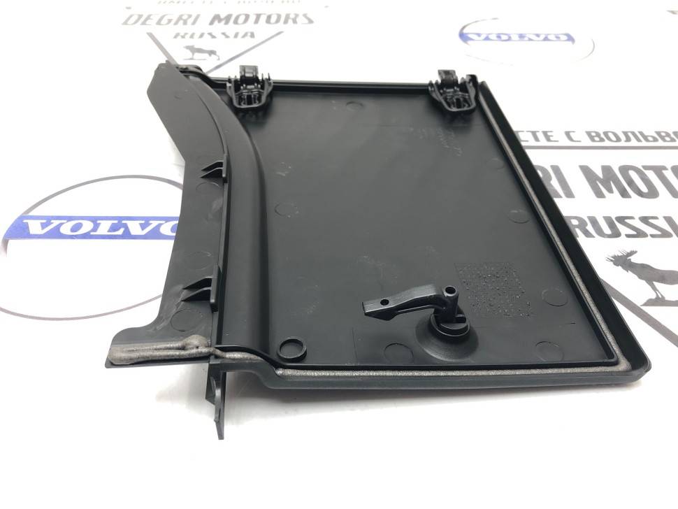 Крышка корпуса аккумулятора АКБ VOLVO S80 II, XC70 II \\ VOLVO Original 31299227
