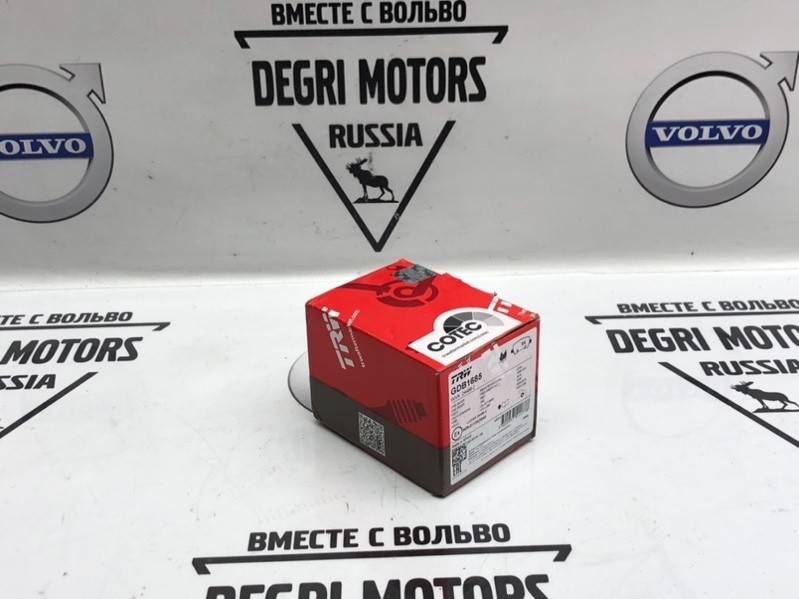 Тормозные колодки задние 16' Volvo S60 II, S80 II, XC60, XC70 II \\ электрический тормоз \\ TRW GDB1685
