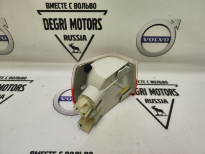 Указатель поворота левый \\ VOLVO 940/944, 940 II/944, 940 II универсал/945, 940 Kombi/945 \\ VOLVO (Original) 3518624