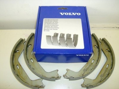 Тормозные колодки стояночного тормоза \\ VOLVO S60, S80 \\ VOLVO (Original) 31262869