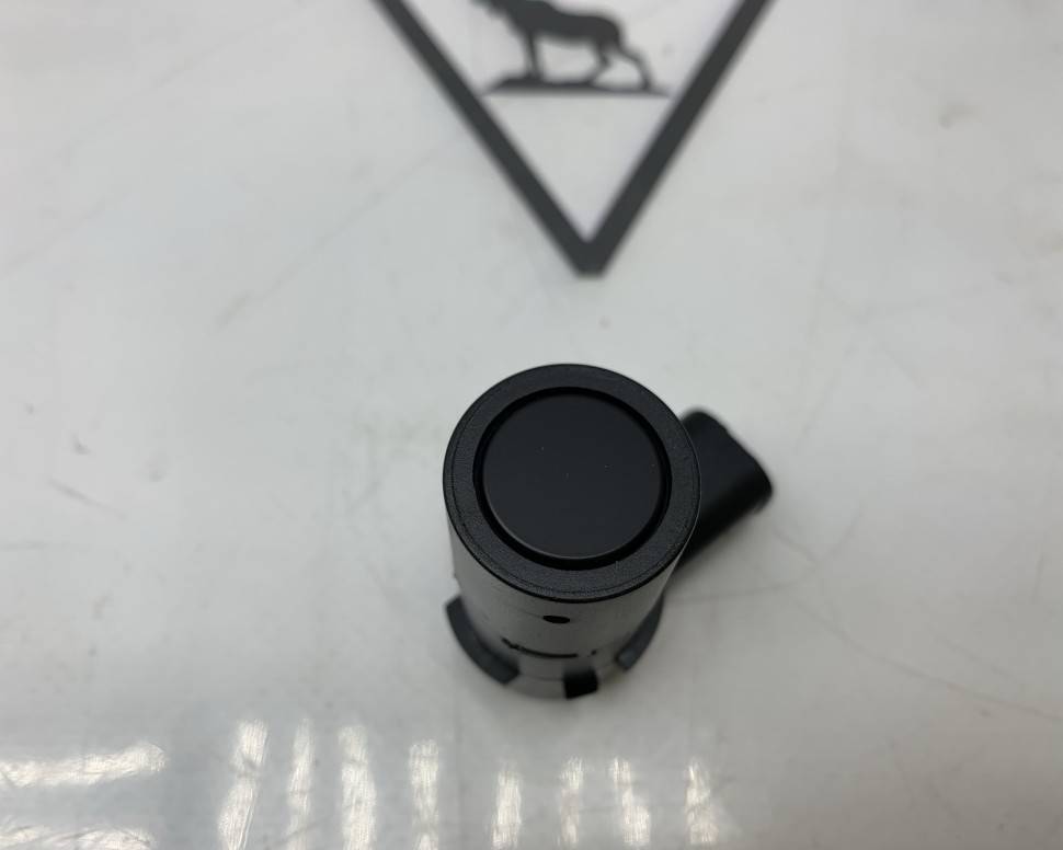 Датчик парковки Вольво C70 (06-), S40 (04-), S60 (-09), S80 (-06), XC70 (-07), XC90 \\ GParts VO30765108