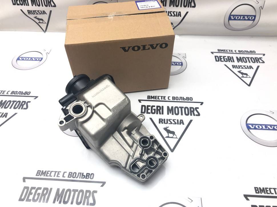 Корпус масляного фильтра Вольво S40 II, S60 II, S80 II, XC70 II, XC60 \\ B5204Txx B5254Txx \\ VOLVO Original 31338685