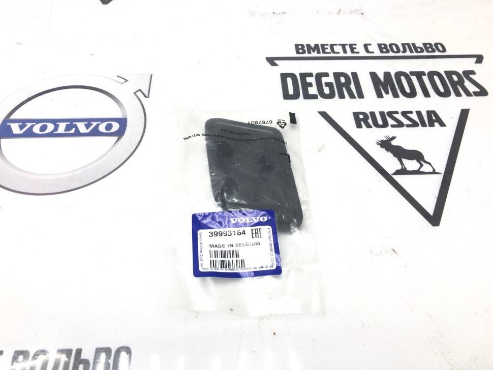 Крышка омывателя правой фары Вольво S60 \\ с 2005 года \\ VOLVO Original 39993164