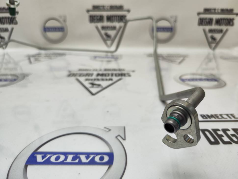 Шланг высокого давления ГУР Вольво S60, S80, XC70, XC90 \\ турбо \\ VOLVO Original 30645990