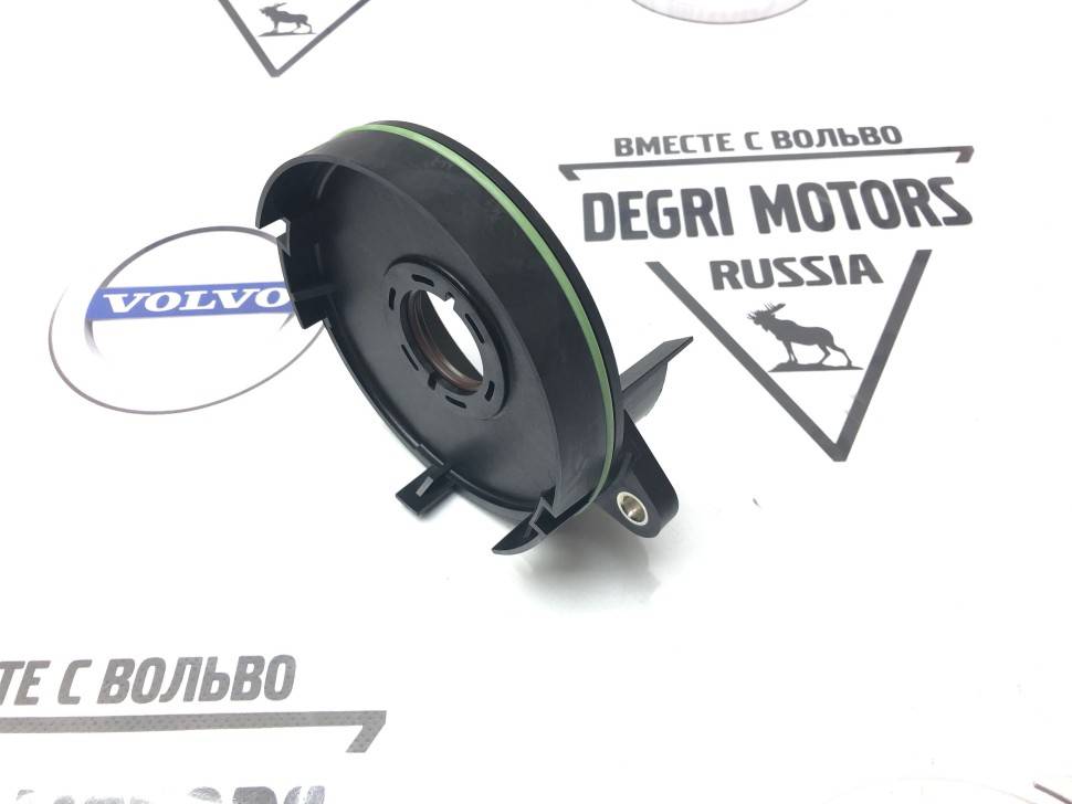 Сальник коленвала передний с крышкой Volvo S60 III, S80 II, XC70 II, V90CC, XC40, XC60 II, XC90 II \\ VOLVO Original 32224651
