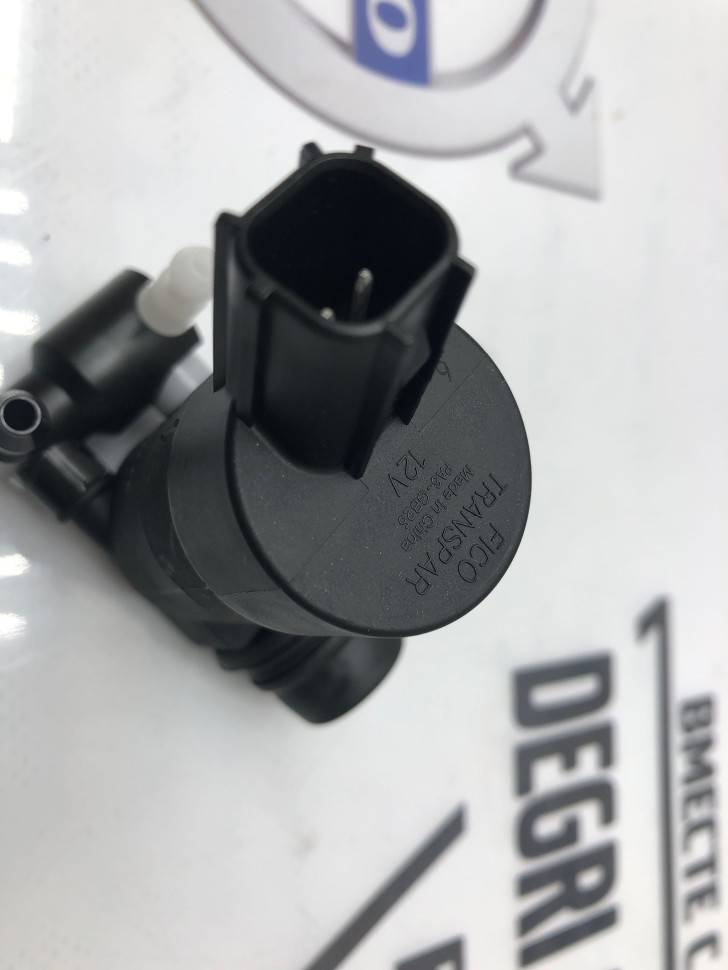 Насос омывателя лобового и заднего стекла ​Volvo C30, V50, V70 II, V70 III, XC70 II, XC70, XC90 \\ SWAG 50934863