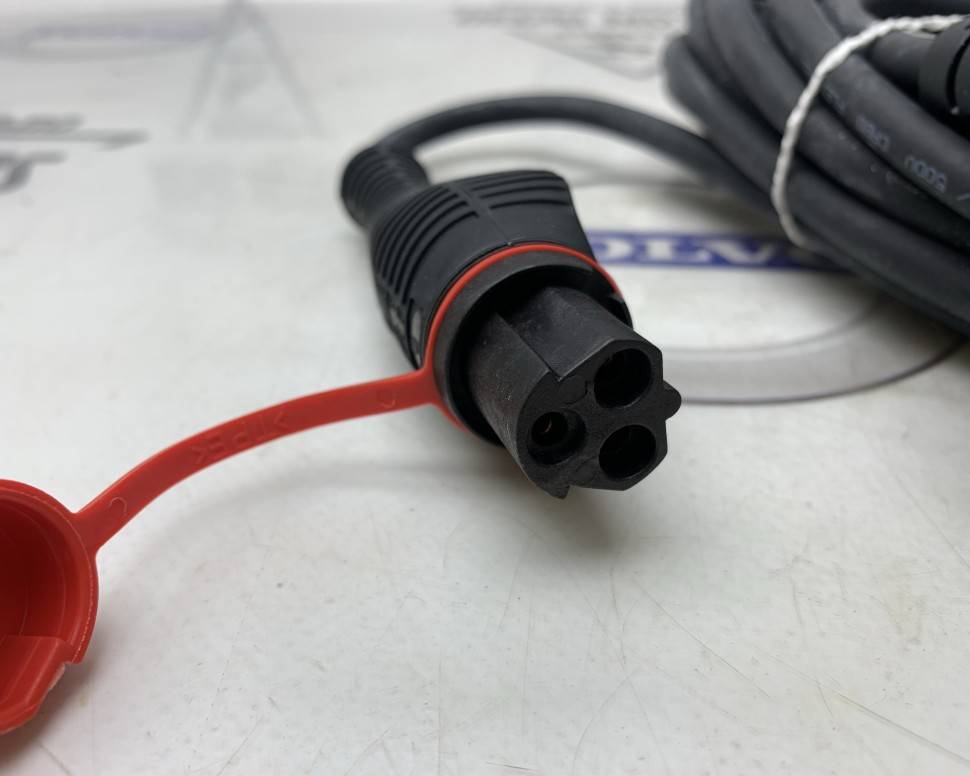 Кабель подогрева сетевой 5м для розетки в бампере VOLVO XC90 \\ VOLVO Original 9451649