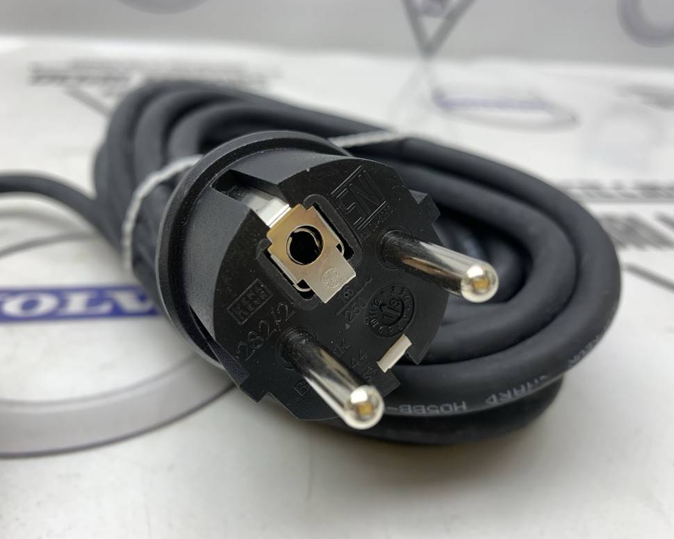 Кабель подогрева сетевой 5м для розетки в бампере VOLVO XC90 \\ VOLVO Original 9451649