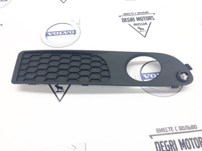 Решётка бампера правая п\парктроник Вольво S80 II \\ 2007-2013 \\ SWParts SW30744115