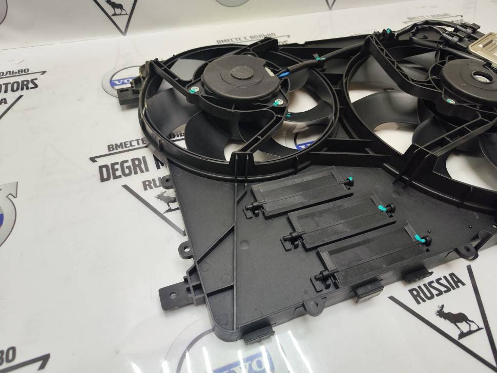 Вентилятор охлаждения ДВС в сборе Volvo S60 II, S80 II, XC60, XC70 II \\ SW-Parts SW31338823